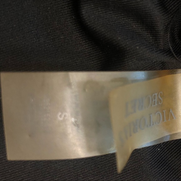 Victoria Secret Colorful Beaded/Black Bikini Top SZ Small - Picture 4 of 4